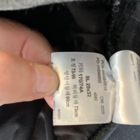 Signature by Levi Women's Jeans Size 8L 29x32 Black Stretch Denim Pull-On Skinny - Picture 8 of 12